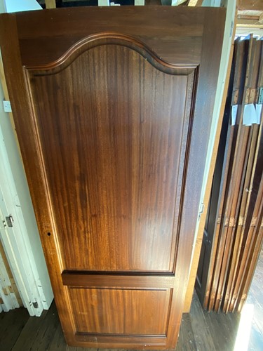 Gebruikte binnendeur 825x1995 rechtsdraaiend opdek hout bruin