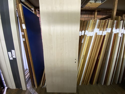 Gebruikte binnendeur 767x2450 linksdraaiend stomp hout zand