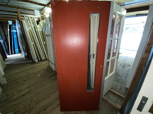 Gebruikte binnendeur 825x2015 linksdraaiend stomp hout blauw/rood