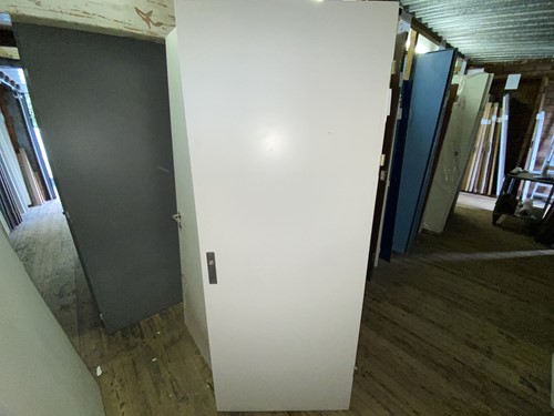 Gebruikte binnendeur 825x2113 rechtsdraaiend stomp hout wit