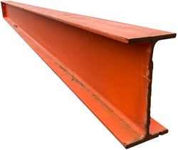 IPE 300 7750mm zwart