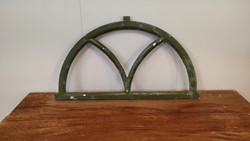 Gebruikt halfrond stalraam 540x300mm groen