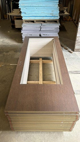 Nieuwe Brandwerende Binnendeur B926x H2313mm houtnerf bruin linksdraaiend raam zonder glas
