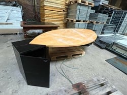Design buro met kastjes