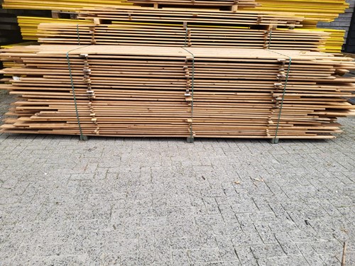 Gebruikte vuren planken dubbel groef 18x95mm per m2 (partij)