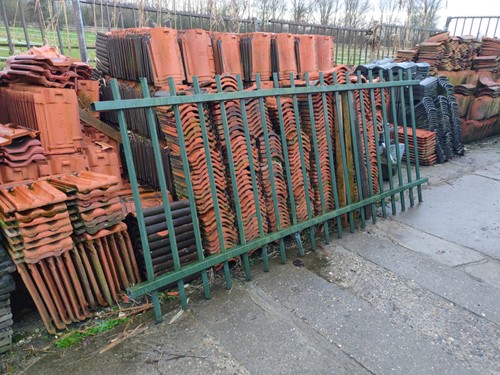 Gebruikte spijlenhekwerk vierkant B2500mm x H1200mm groen-2