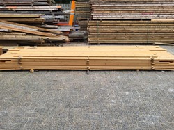 Gebruikte vuren planken 18x95mm per m2 (partij)