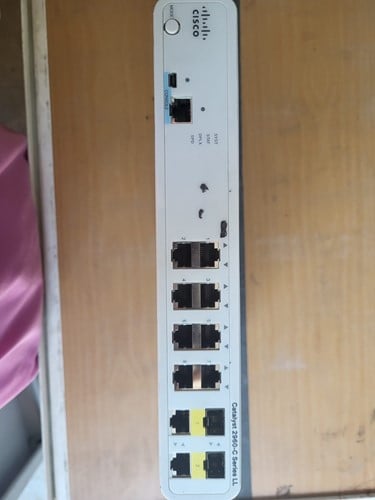 Router 8 aansluitingen-2