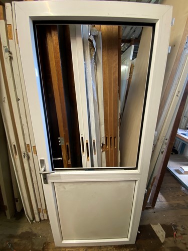 Gebruikte binnendeur 870x2080 linksdraaiend opdek kunststof wit