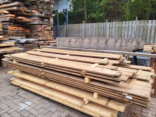 Gebruikte houten vloerdelen B140 mm (per m2)