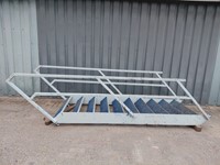 Gebruikte Stalentrap B1020mmx H1950mm Wit met leuning 