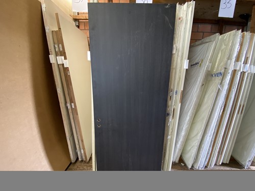 Gebruikte binnendeur 895x2300 linksdraaiend stomp hout zwart